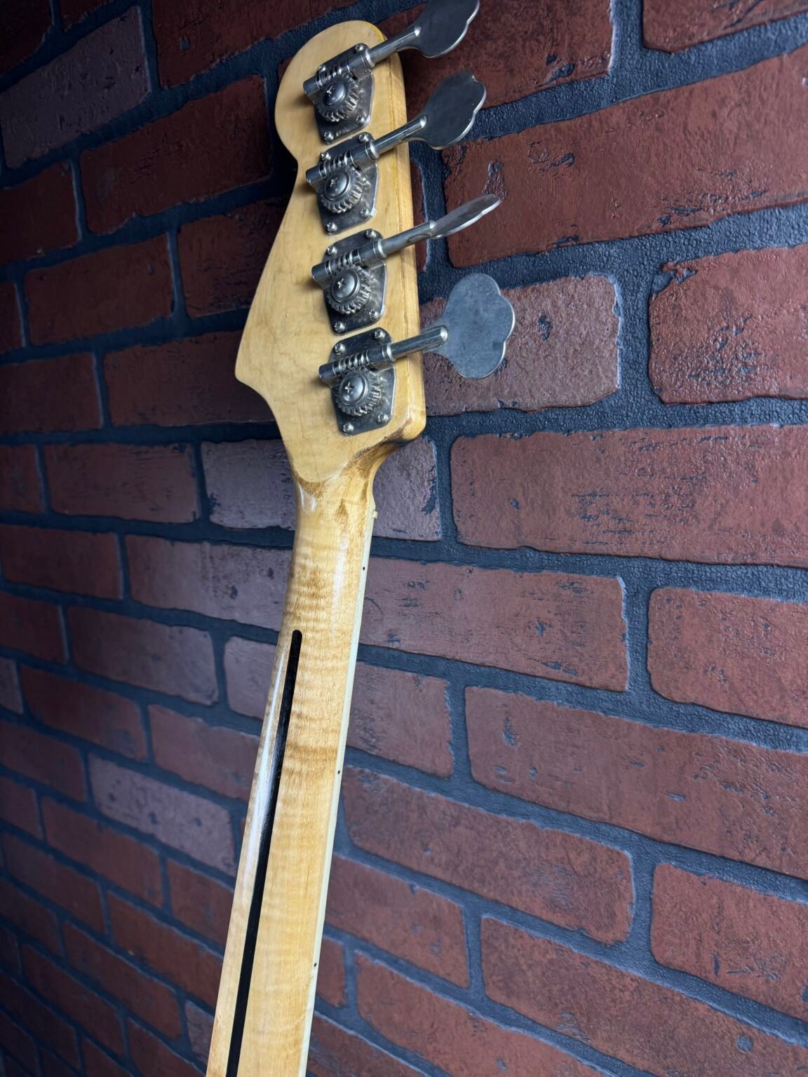 4 String J-bass Custom Built Electric Bass Guitar - Tone Burst - Image 5