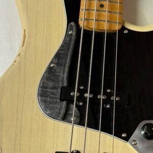 Bass Electric Guitars Thumb Rest for Fender Jazz Bass – Flame Maple